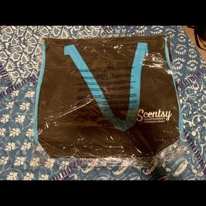 Scentsy Consultant Insulated Tote Bag BRAND NEW